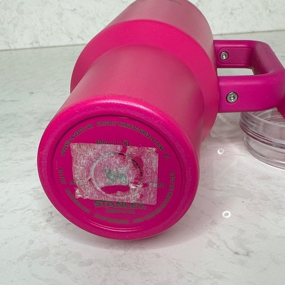 Stanley Fuchsia Travel Tumbler with Handle - Picture 2 of 5